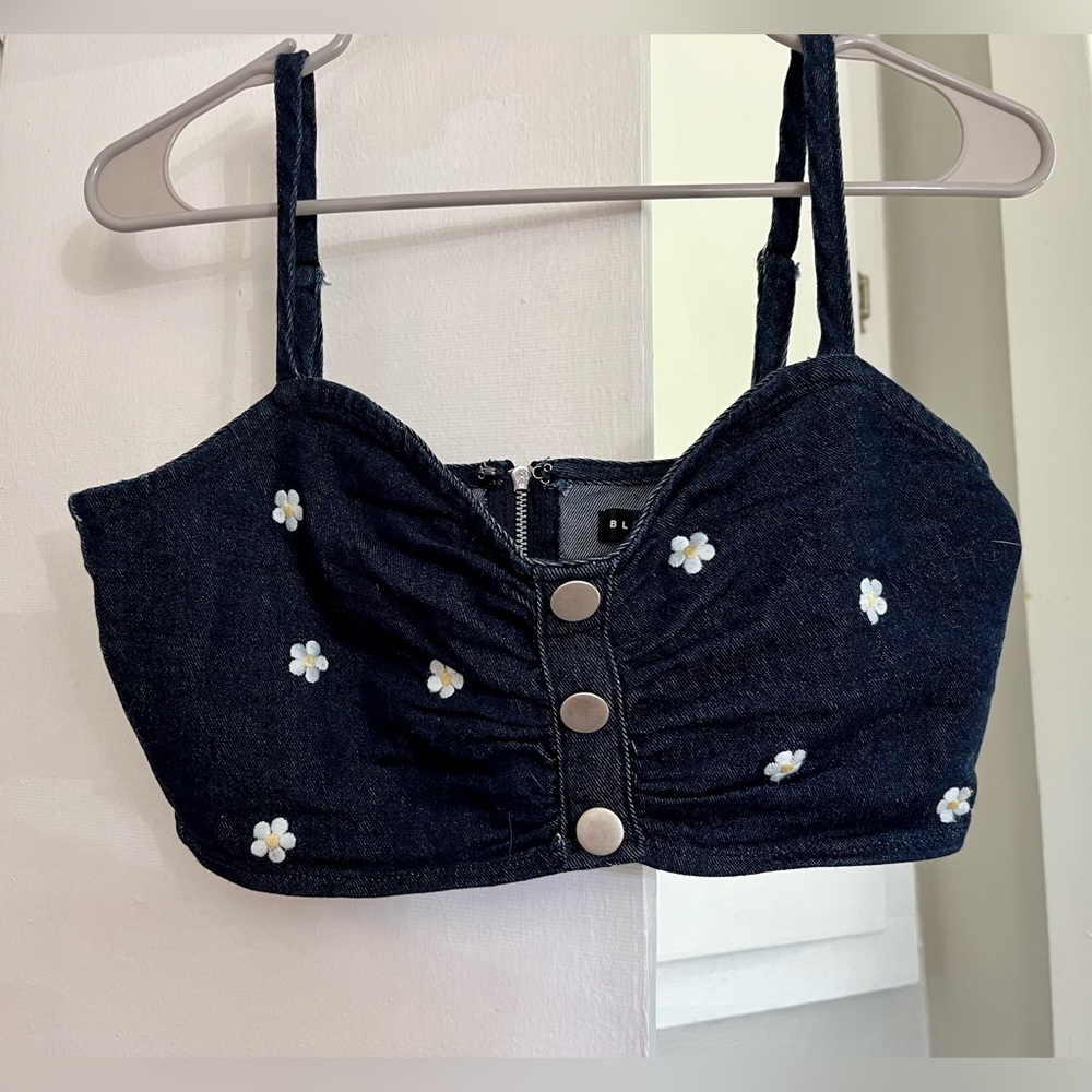 Daisy print denim top